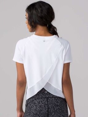 Lululemon Quick Pace Short Sleeve In White